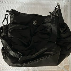 Lululemon bag